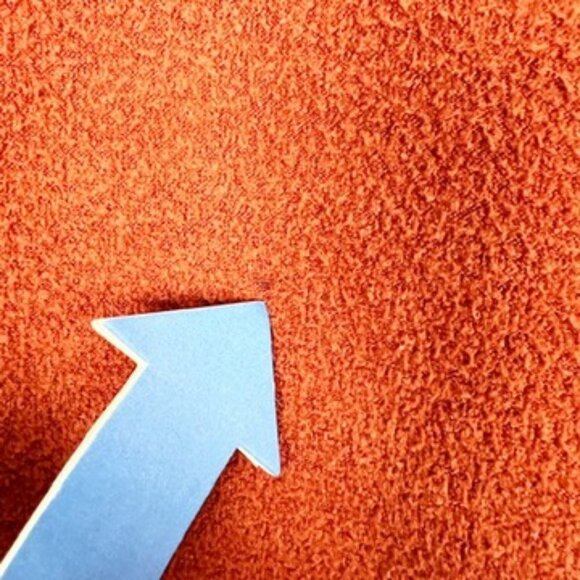 Tommy Bahama Textured V-Neck Fleece Pullover Sweater. Rust. Men's Size XL - Picture 7 of 12